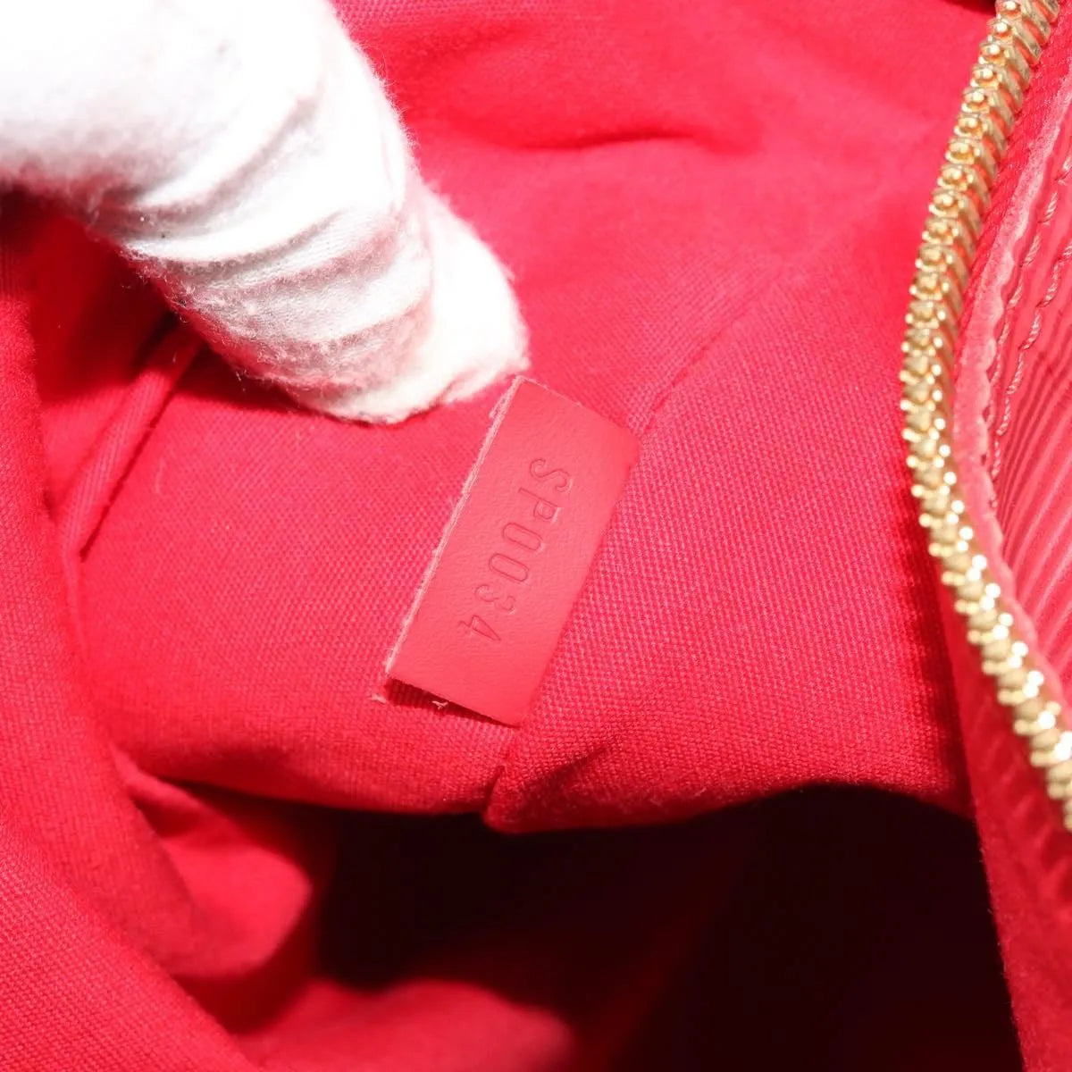 Louis Vuitton Keepall Epi Red Leather Travel Bag Bag (Pre-Owned)