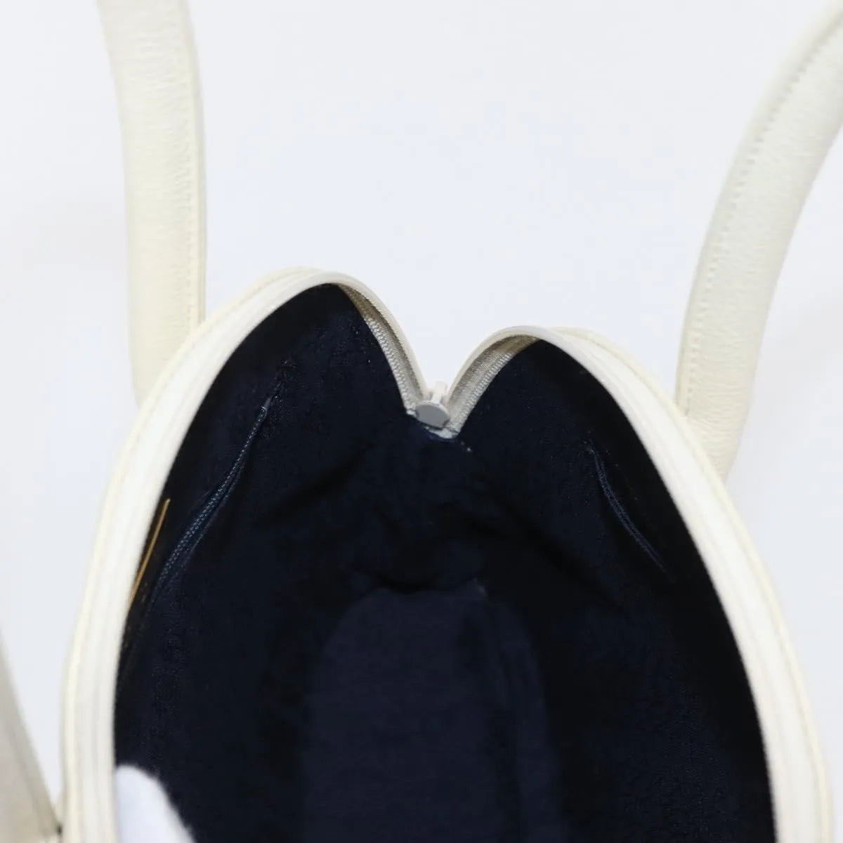 Saint Laurent Vintage Handbag Leather White Leather Handbag (Pre-Owned)