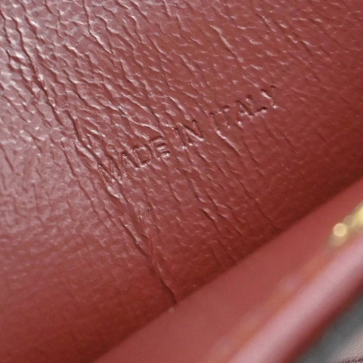 Cartier Must De Cartier Leather Red Leather Shoulder Bag Bag (Pre-Owned)