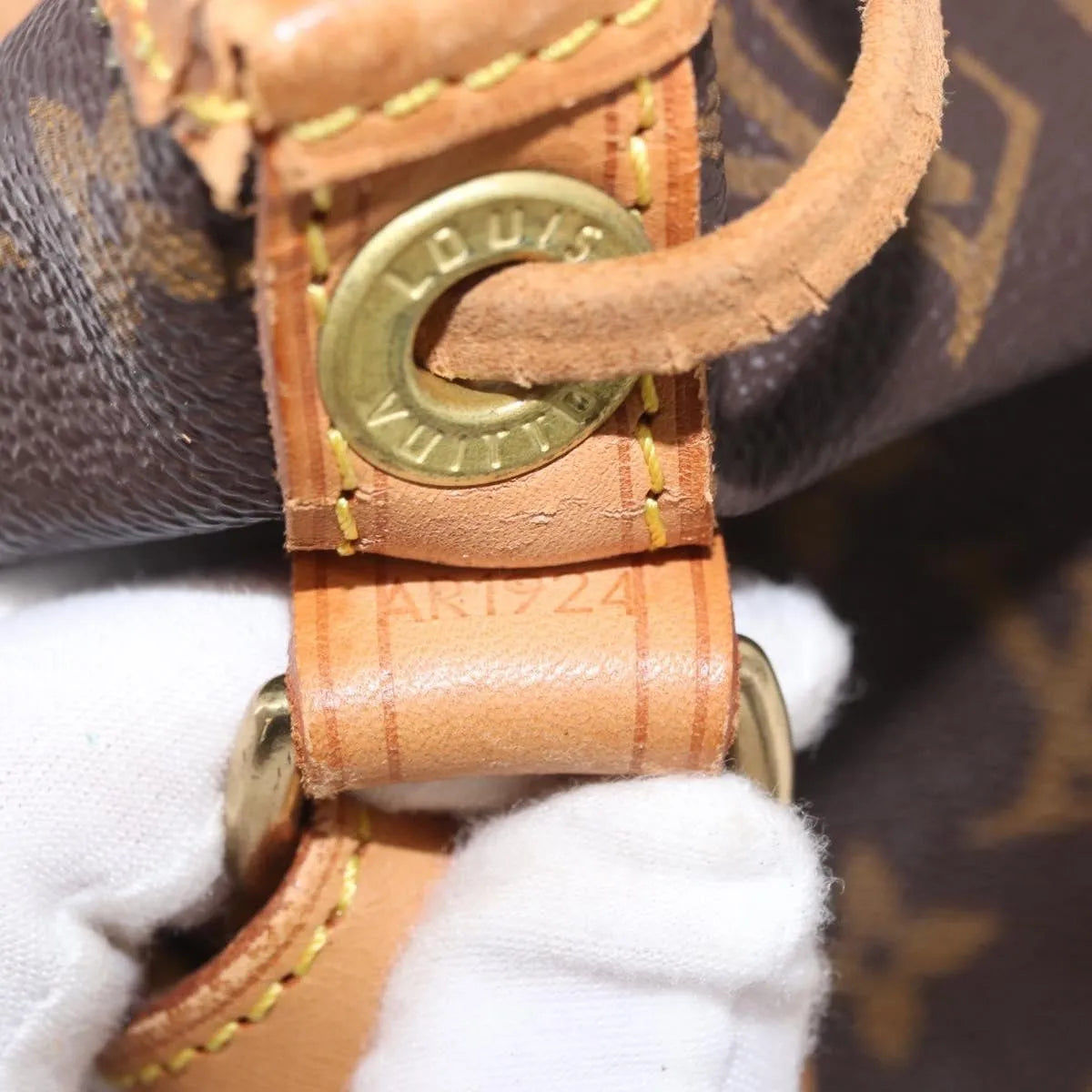 Louis Vuitton Petit Noe Monogram Canvas Brown Canvas Shoulder Bag Bag (Pre-Owned)