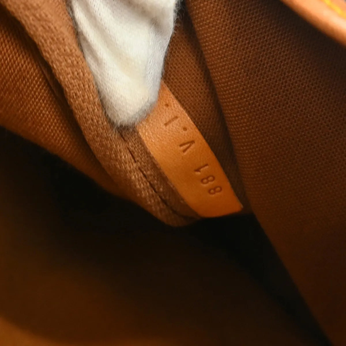 Louis Vuitton Saumur Handbag Monogram Canvas Brown Canvas Shoulder Bag Bag (Pre-Owned)