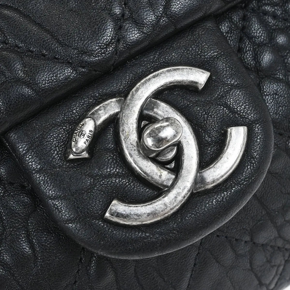 Chanel Chanel Matelassé Cuir Noir Black Leather Black Calfskin Shoulder Bag Bag (Pre-Owned)