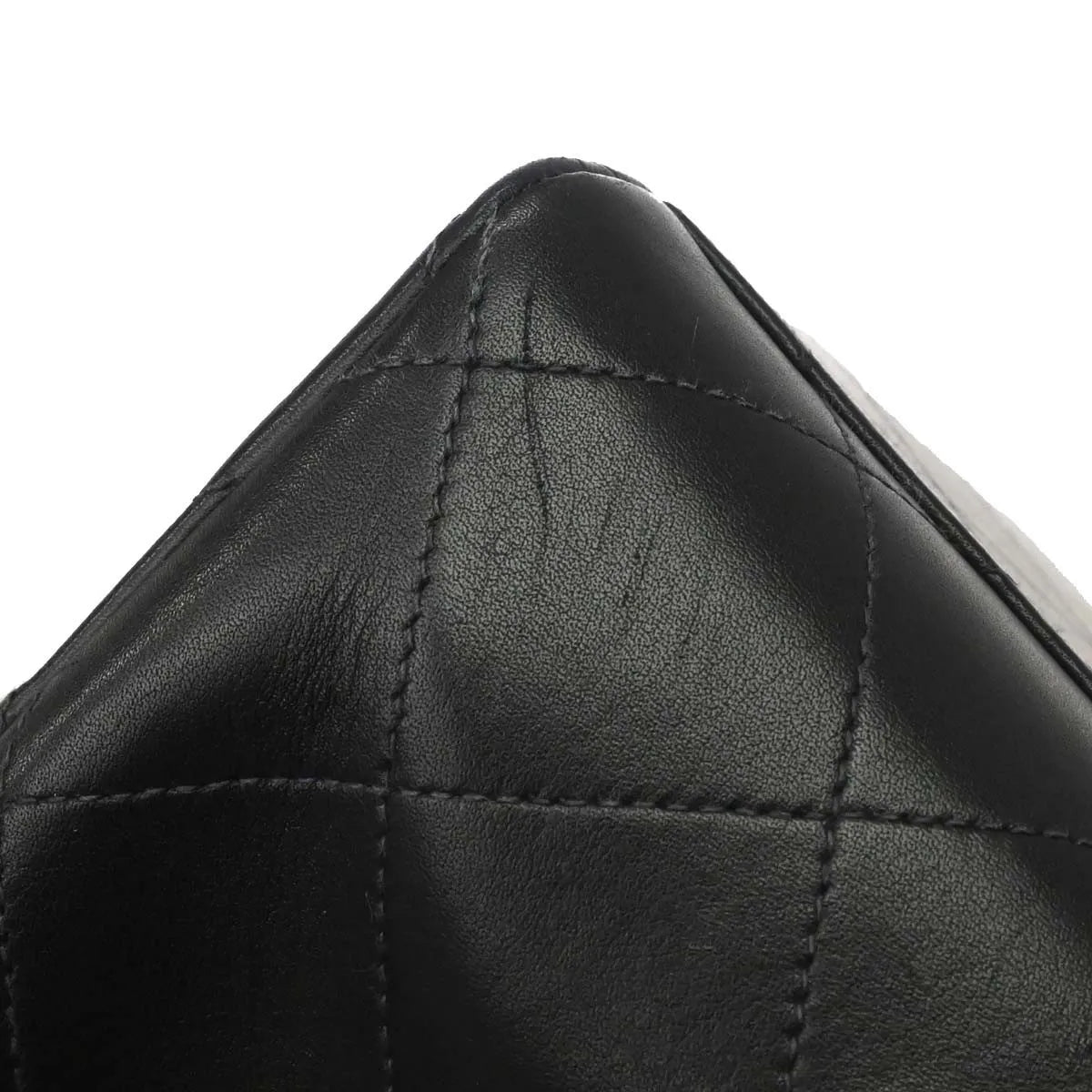 Chanel Vintage Cc Chain Flap Shoulder Quilted Lambskin Black Leather Handbag (Pre-Owned)