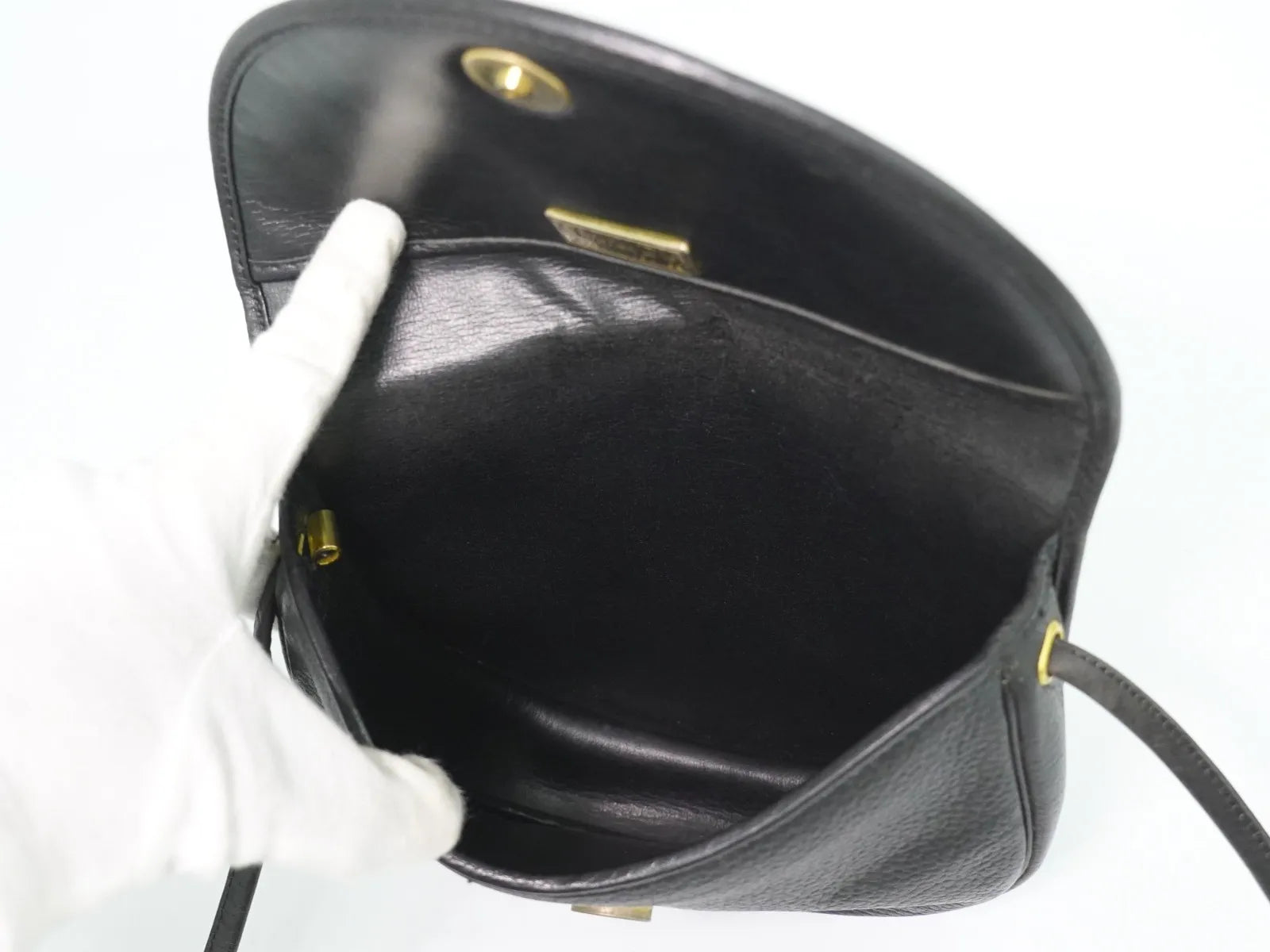 Christian Dior Vintage Leather Black Leather Shoulder Bag Bag (Pre-Owned)