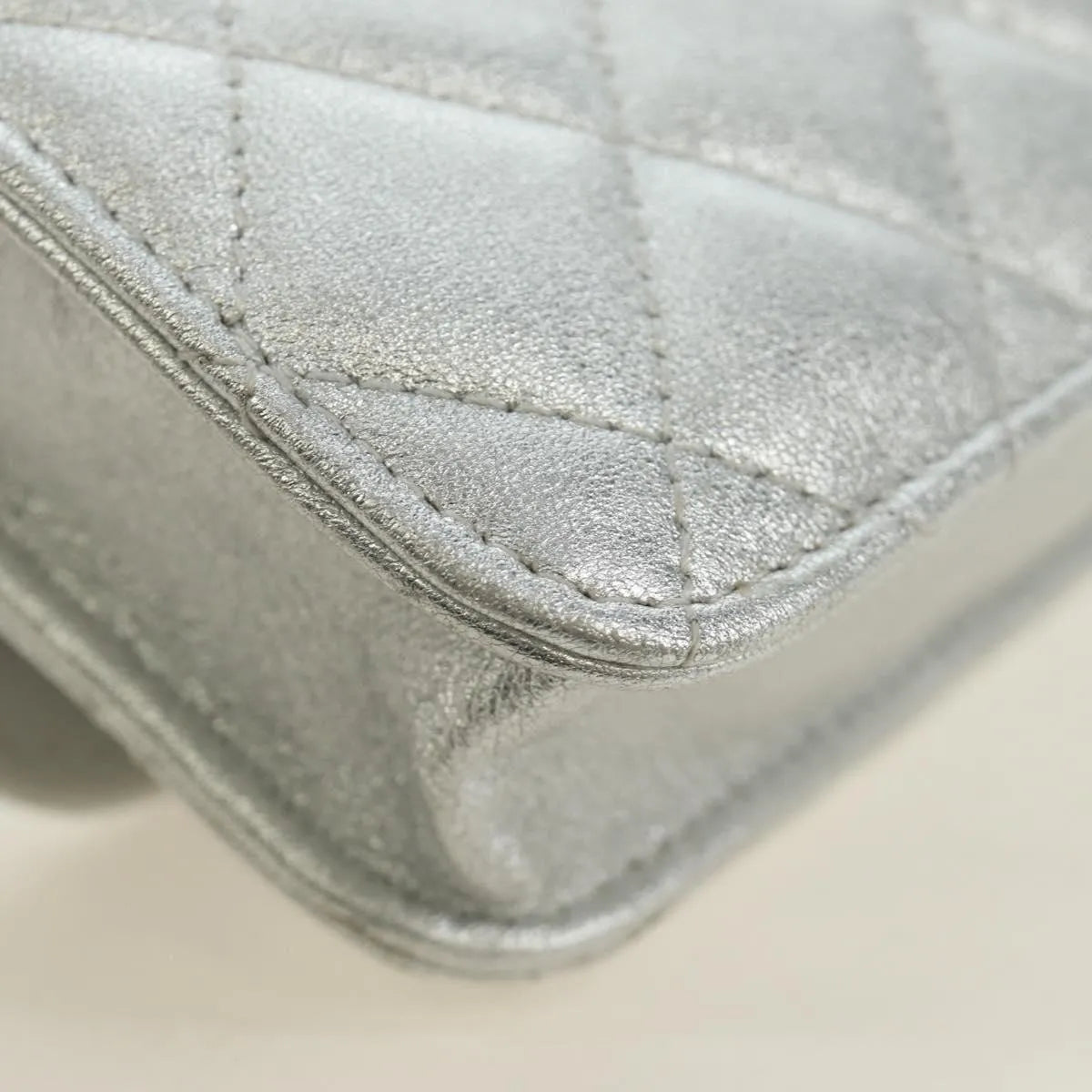 Chanel Cc Star Flap Chain Belt Quilted Lambskin Silver Leather Clutche & Pouche Bag (Pre-Owned)
