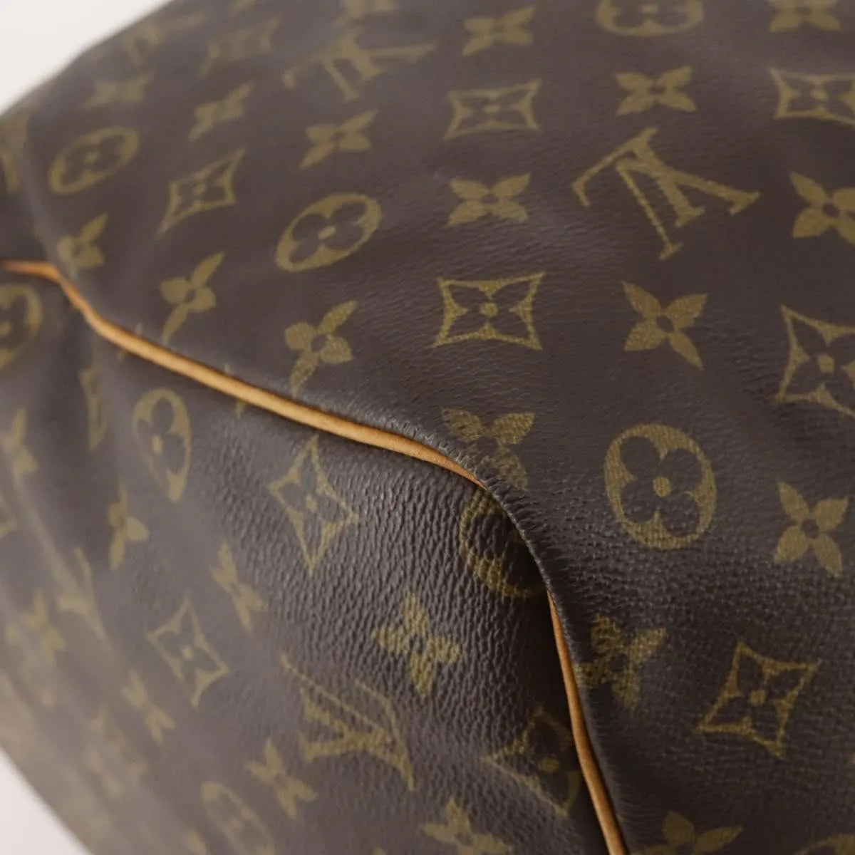 Louis Vuitton Keepall Monogram Canvas Brown Canvas Travel Bag Bag (Pre-Owned)