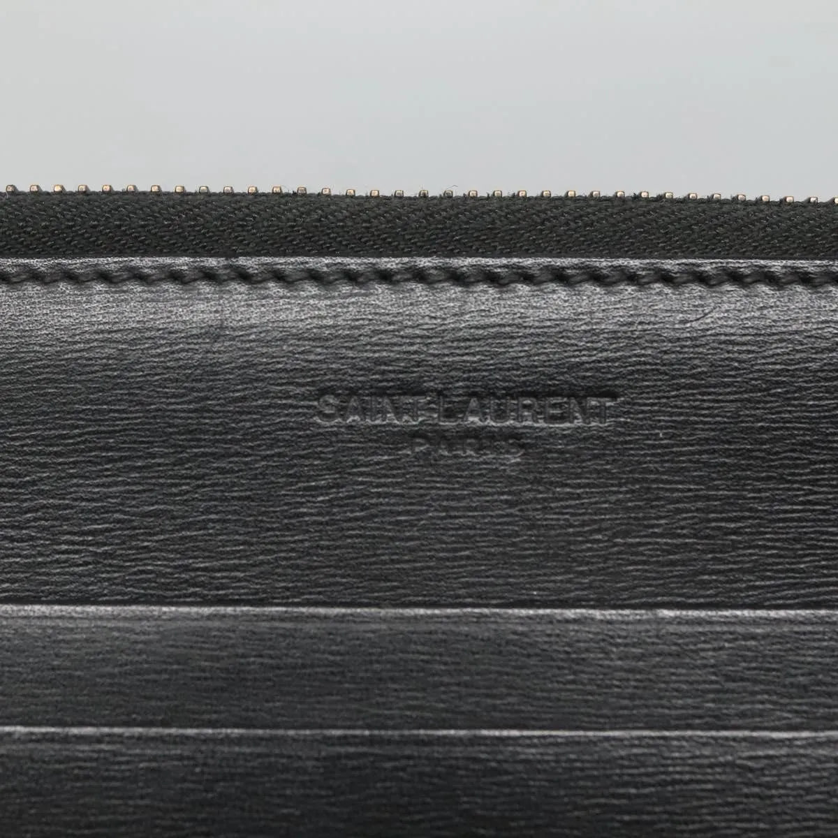 Saint Laurent Zip Pocket Leather Black Leather Clutche & Pouche Bag (Pre-Owned)