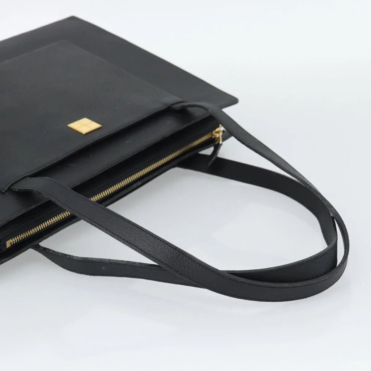 Saint Laurent Vintage Leather Black Leather Tote Bag Bag (Pre-Owned)