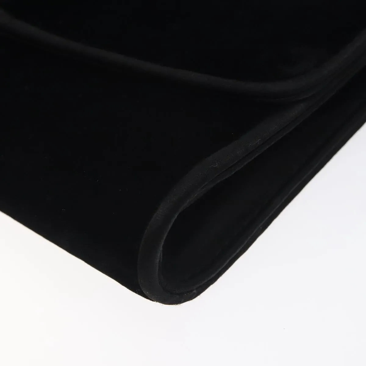 Gucci Vintage Flap Velvet Black Velvet Shoulder Bag Bag (Pre-Owned)