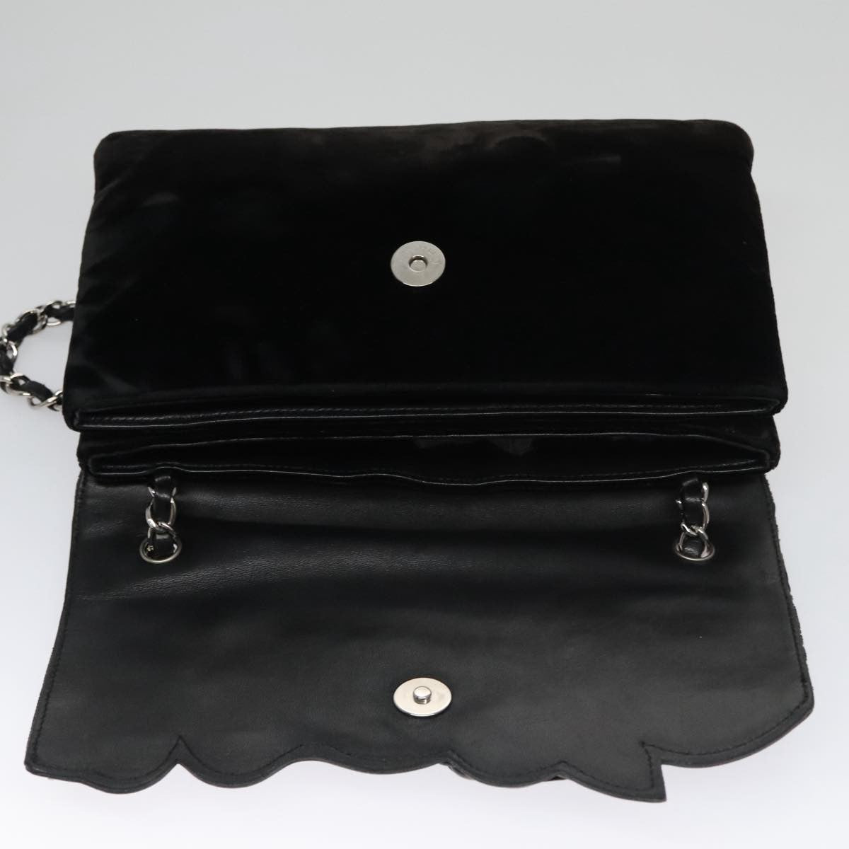 Chanel Camellia No.5 Chain Flap Velvet Black Velvet Shoulder Bag Bag (Pre-Owned)