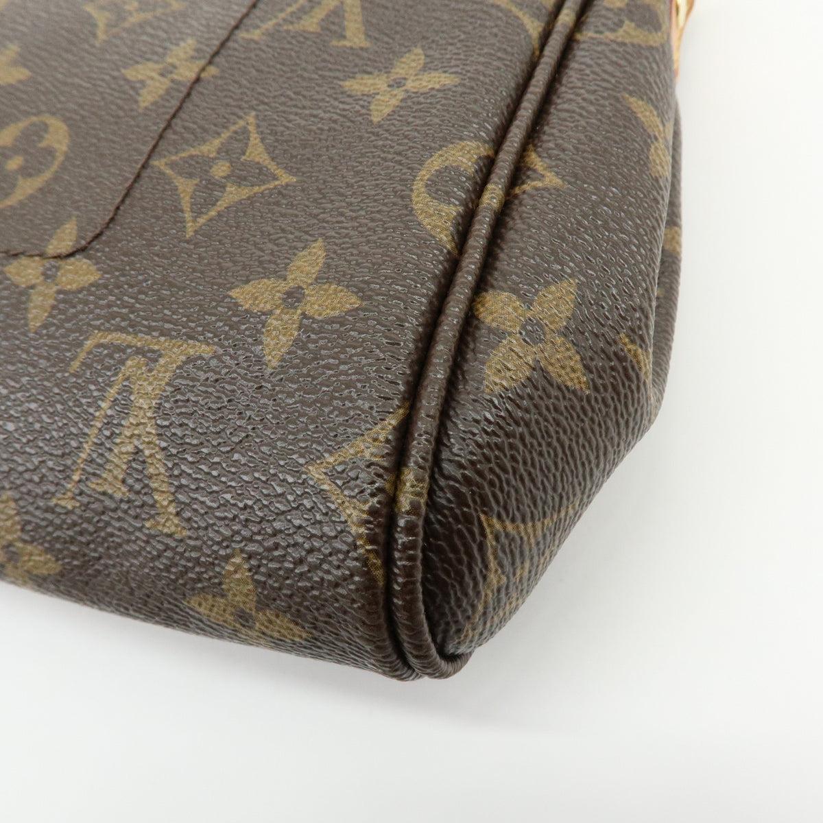 Louis Vuitton Favorite Monogram Canvas Brown Canvas Handbag (Pre-Owned)