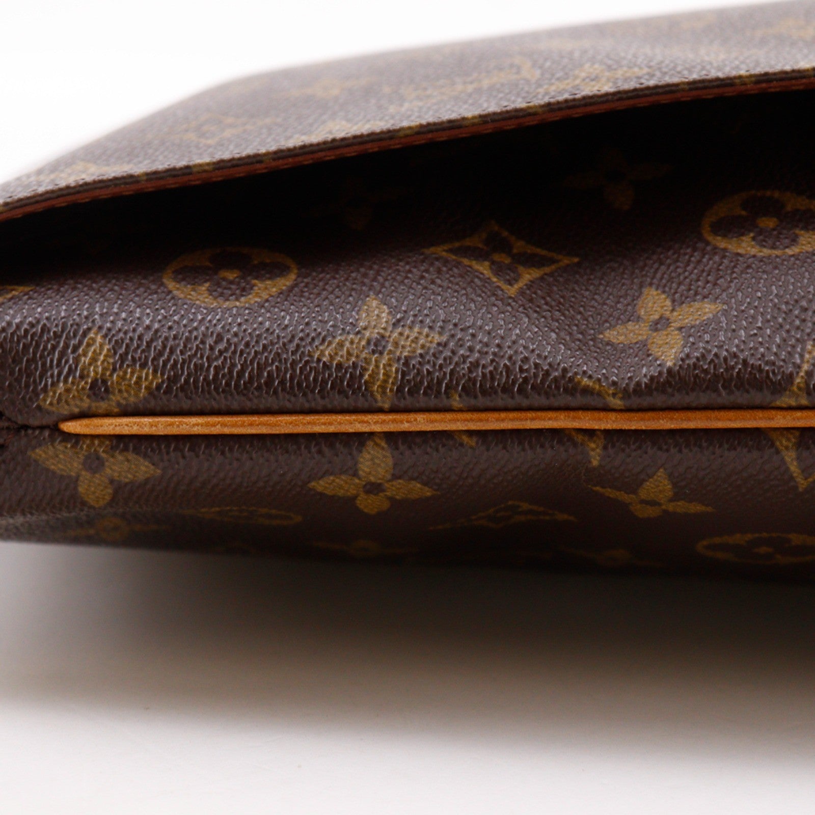Louis Vuitton Musette Monogram Brown Canvas Shoulder Bag Bag (Pre-Owned)