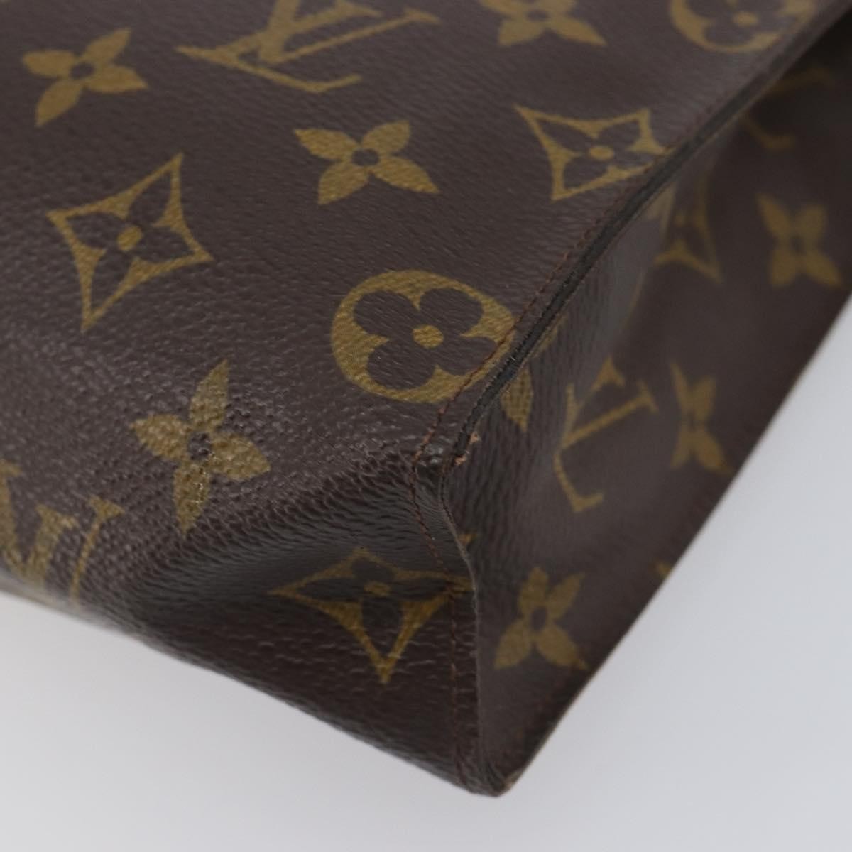 Louis Vuitton Toiletry Pouch Monogram Canvas Brown Canvas Clutche & Pouche Bag (Pre-Owned)