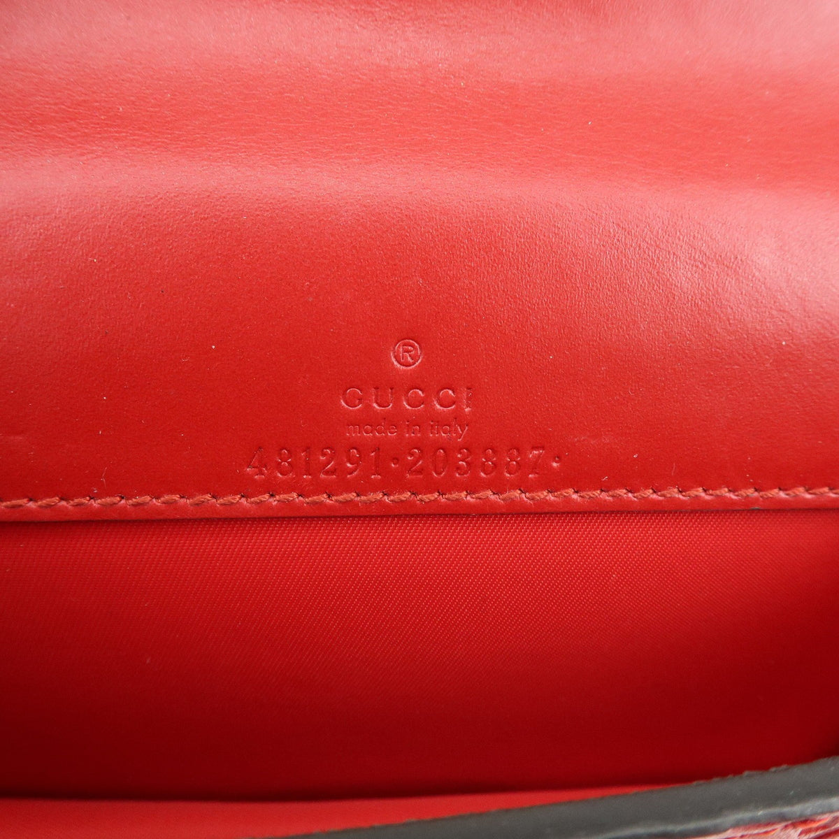 Gucci Cherries Wallet On Chain Guccissima Leather Red Leather Crossbody Bag Bag (Pre-Owned)