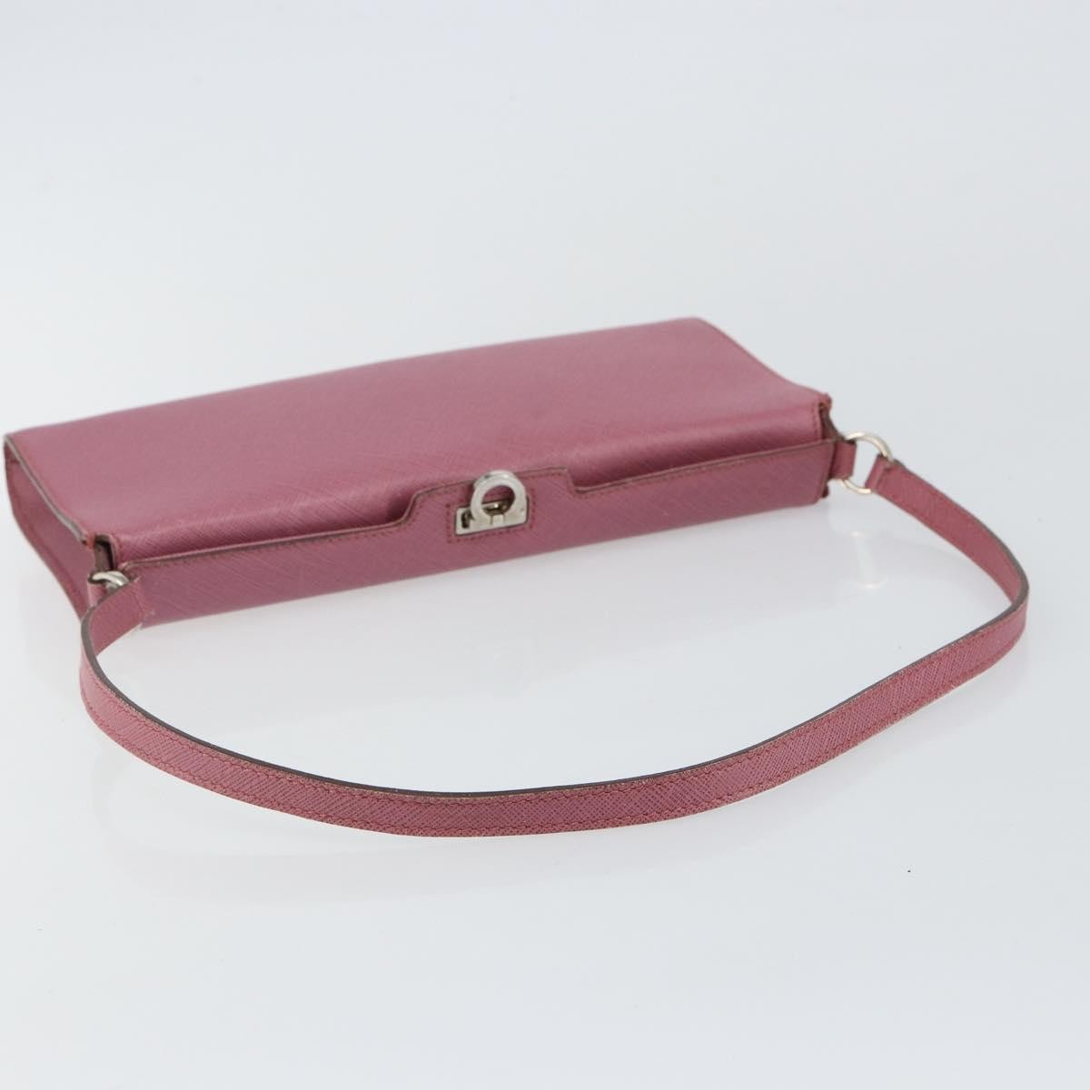 Salvatore Ferragamo Gancini Leather Pink Leather Clutche & Pouche Bag (Pre-Owned)