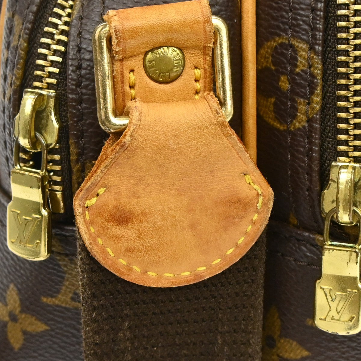 Louis Vuitton Reporter Monogram Brown Canvas Shoulder Bag Bag (Pre-Owned)