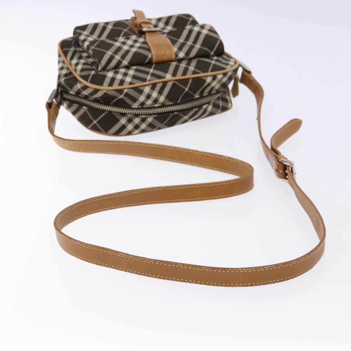 Burberry Nova Check Blue Label Canvas Brown Canvas Shoulder Bag Bag (Pre-Owned)