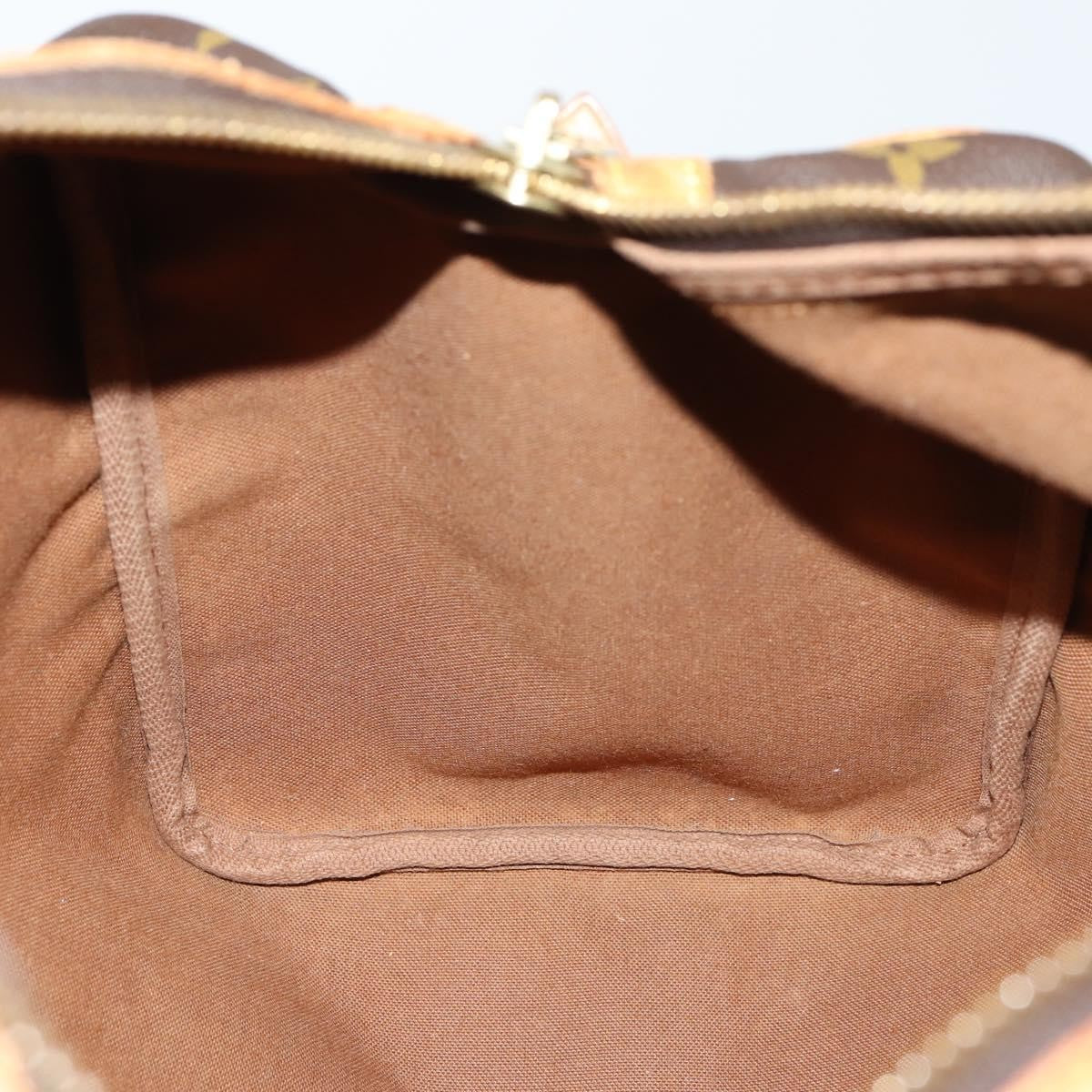 Louis Vuitton Sac Souple Monogram Canvas Brown Canvas Travel Bag Bag (Pre-Owned)