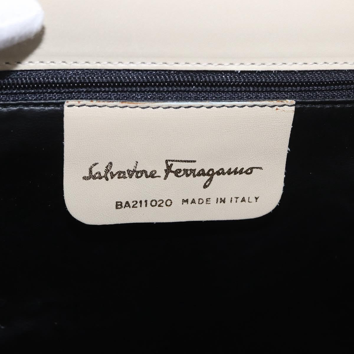 Salvatore Ferragamo Gancini Leather Beige Leather Shoulder Bag Bag (Pre-Owned)