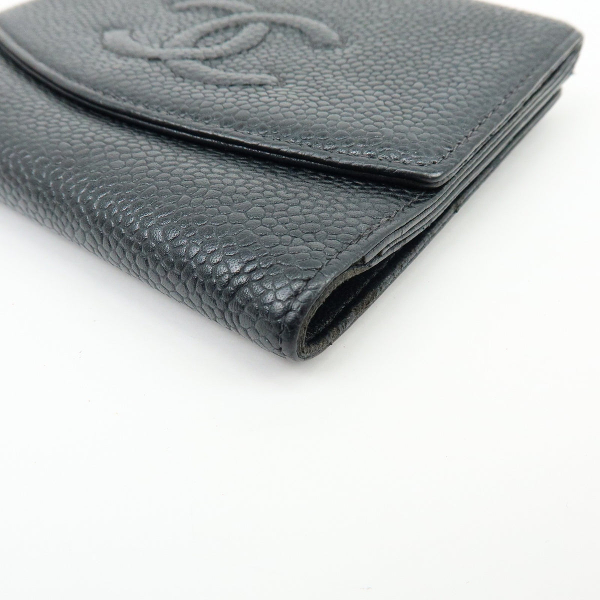 Chanel Vintage Timeless Bifold Caviar Black Leather Wallets Accessory (Pre-Owned)