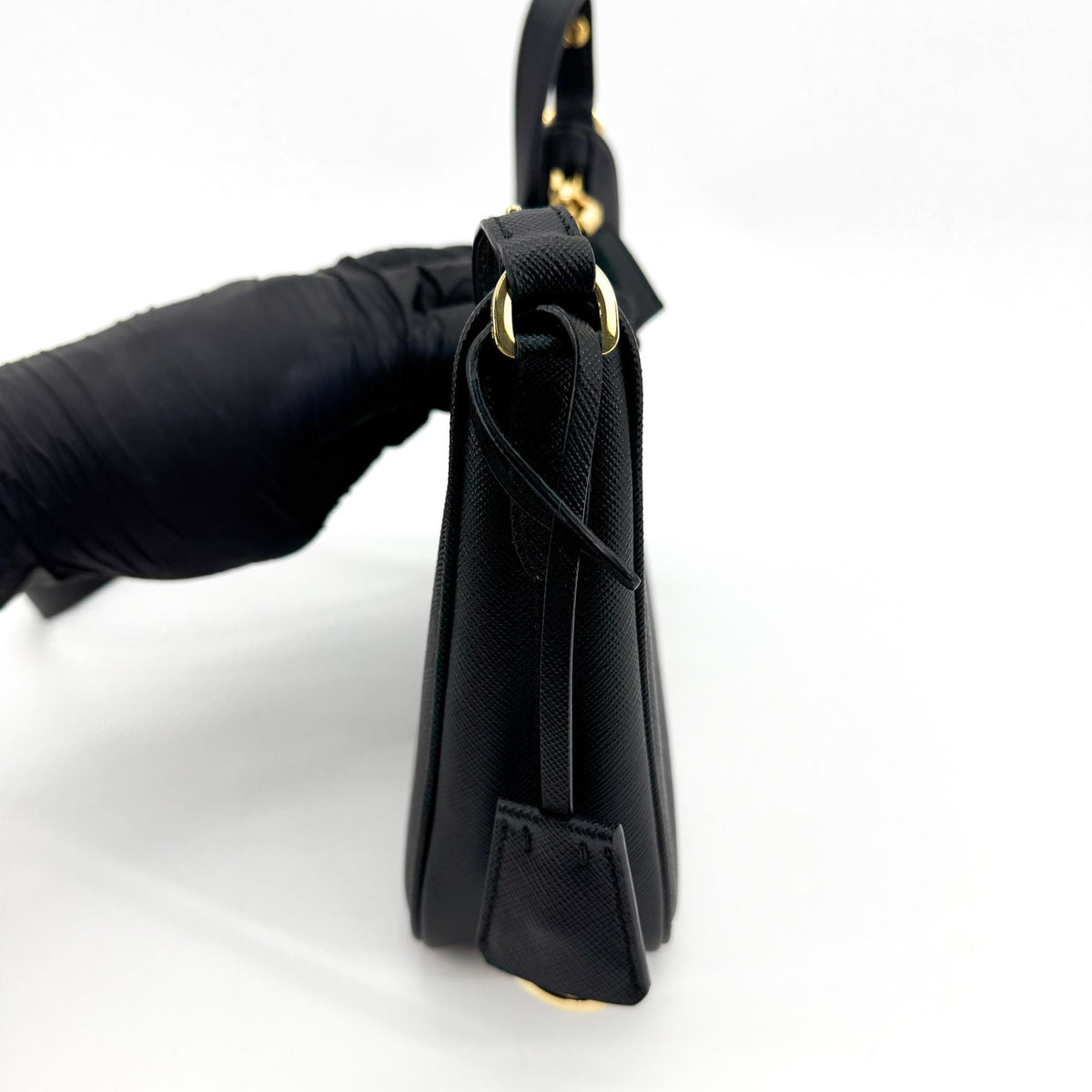 Prada Re-Edition 2005 Hobo Tessuto With Saffiano Leather Black Leather Shoulder Bag Bag (Pre-Owned)