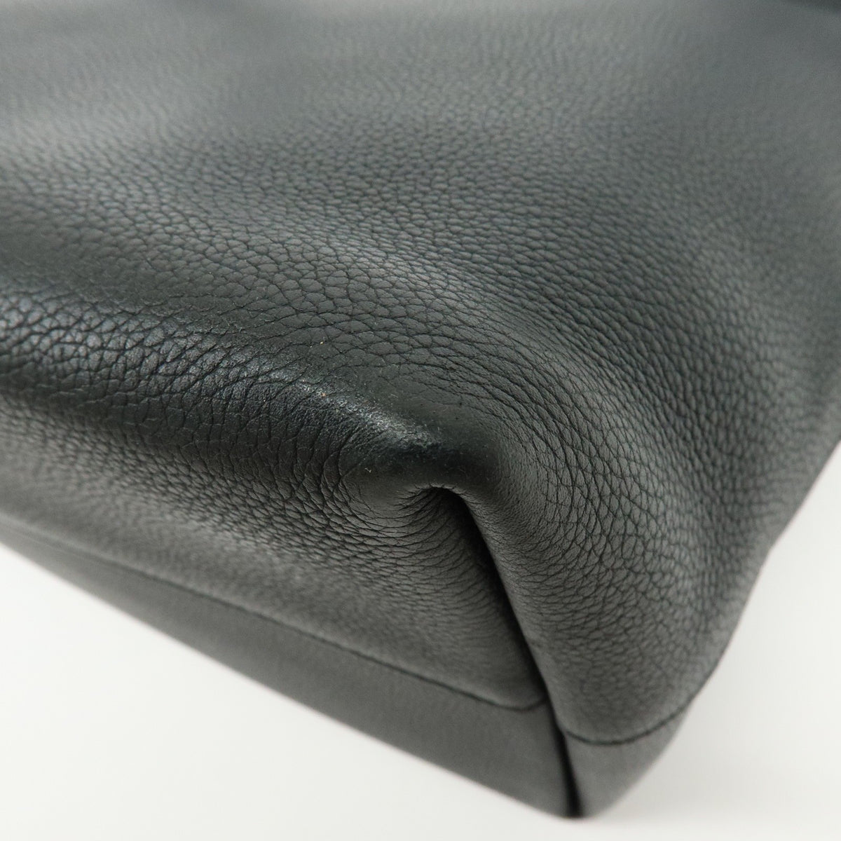 Louis Vuitton Lockme Hobo Leather Black Leather Shoulder Bag Bag (Pre-Owned)