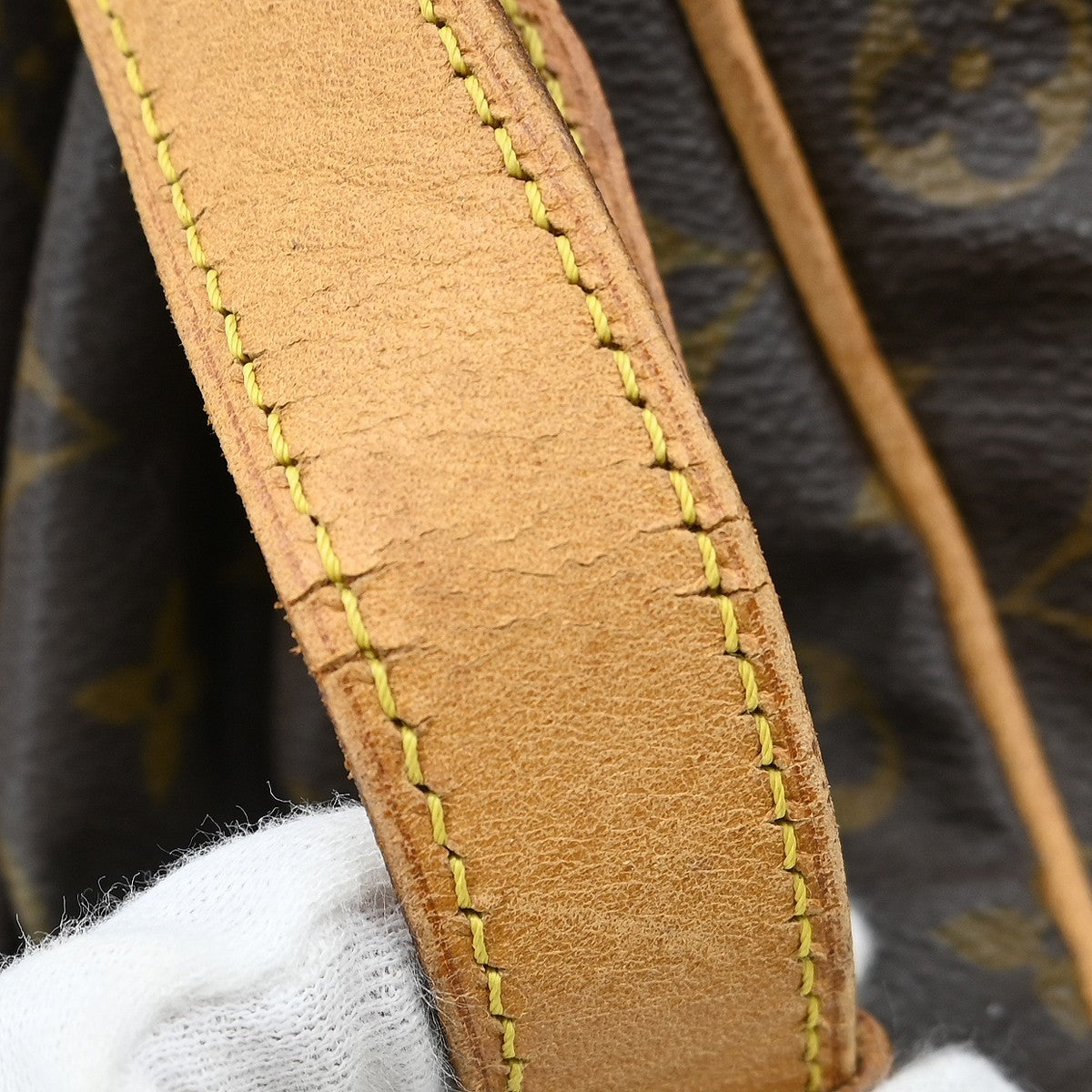 Louis Vuitton Saumur Monogram Canvas Brown Canvas Handbag (Pre-Owned)