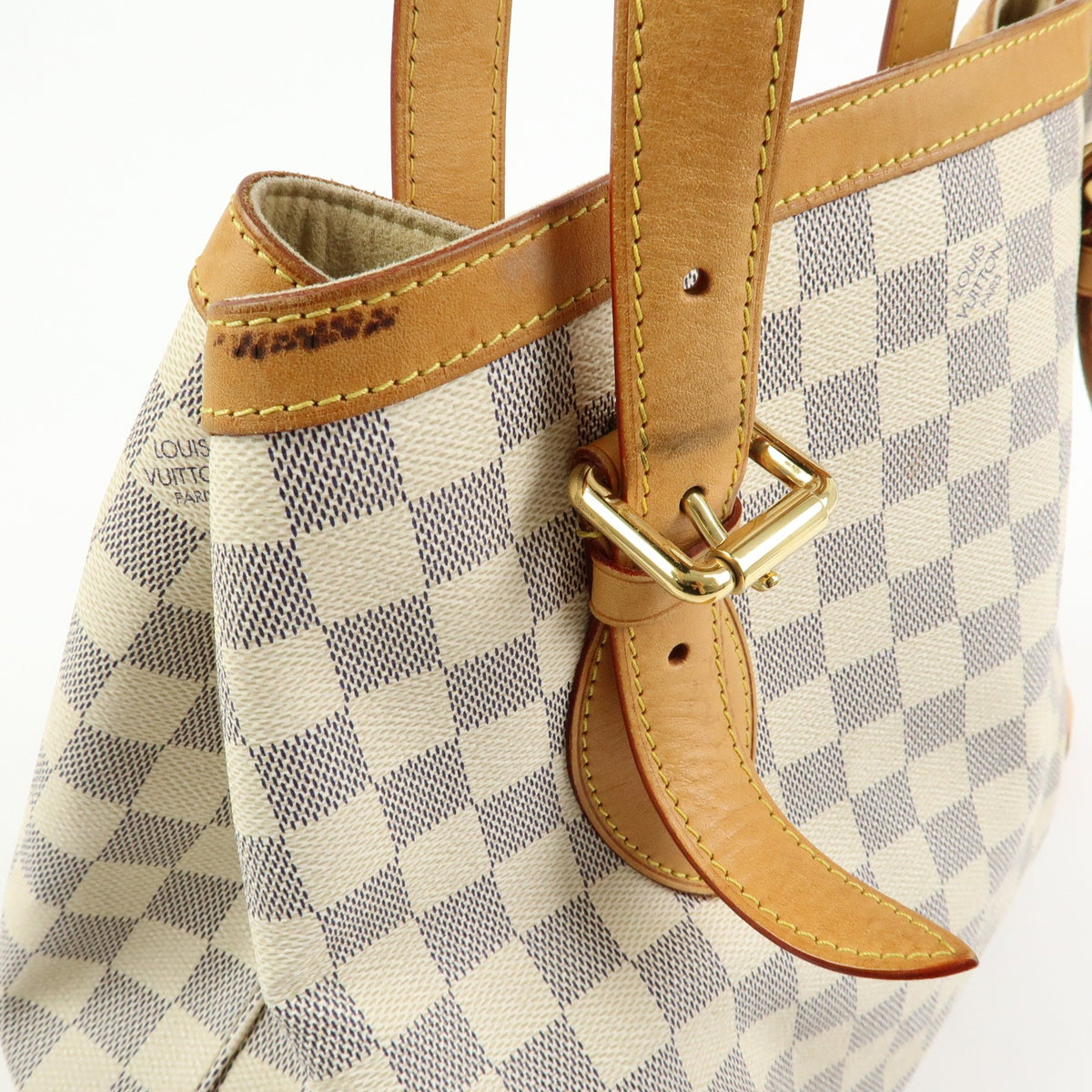 Louis Vuitton Hampstead Damier Beige Canvas Handbag (Pre-Owned)