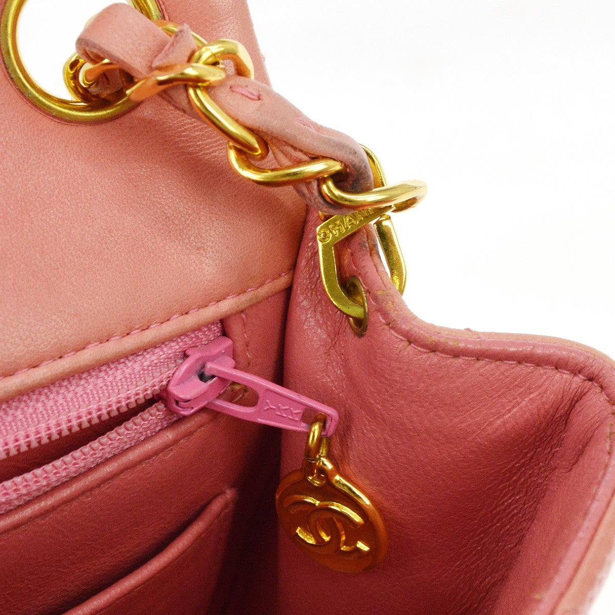 Chanel Vintage Square Classic Single Flap Quilted Lambskin Pink Leather Handbag (Pre-Owned)