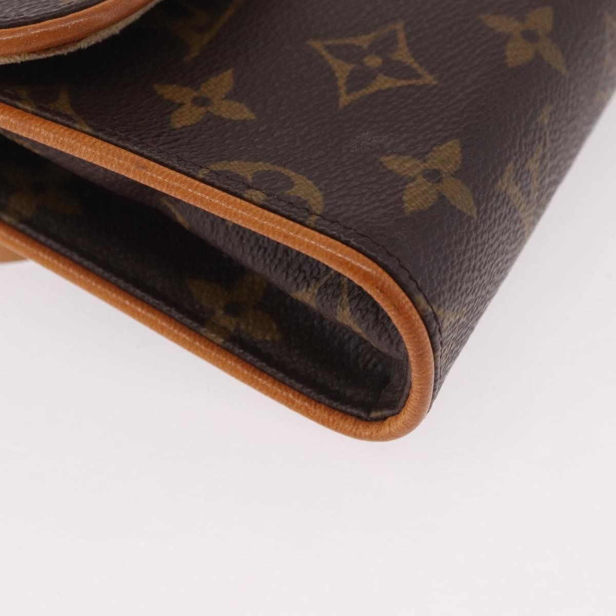 Louis Vuitton Florentine Waist Monogram Canvas Brown Canvas Clutche & Pouche Bag (Pre-Owned)
