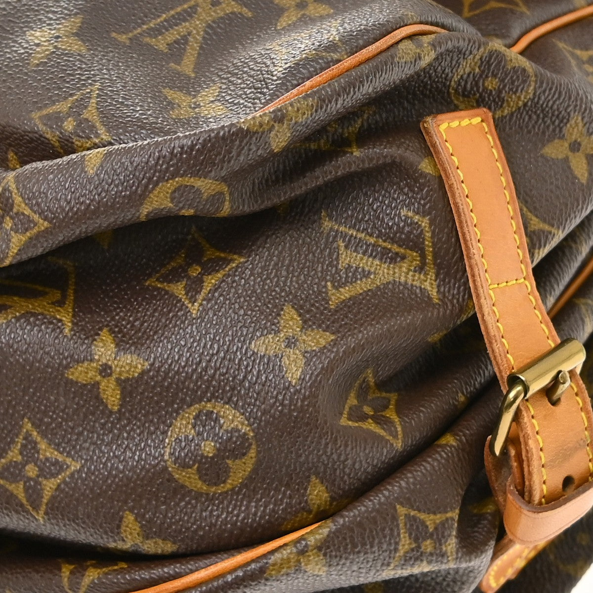 Louis Vuitton Saumur Monogram Brown Canvas Shoulder Bag Bag (Pre-Owned)