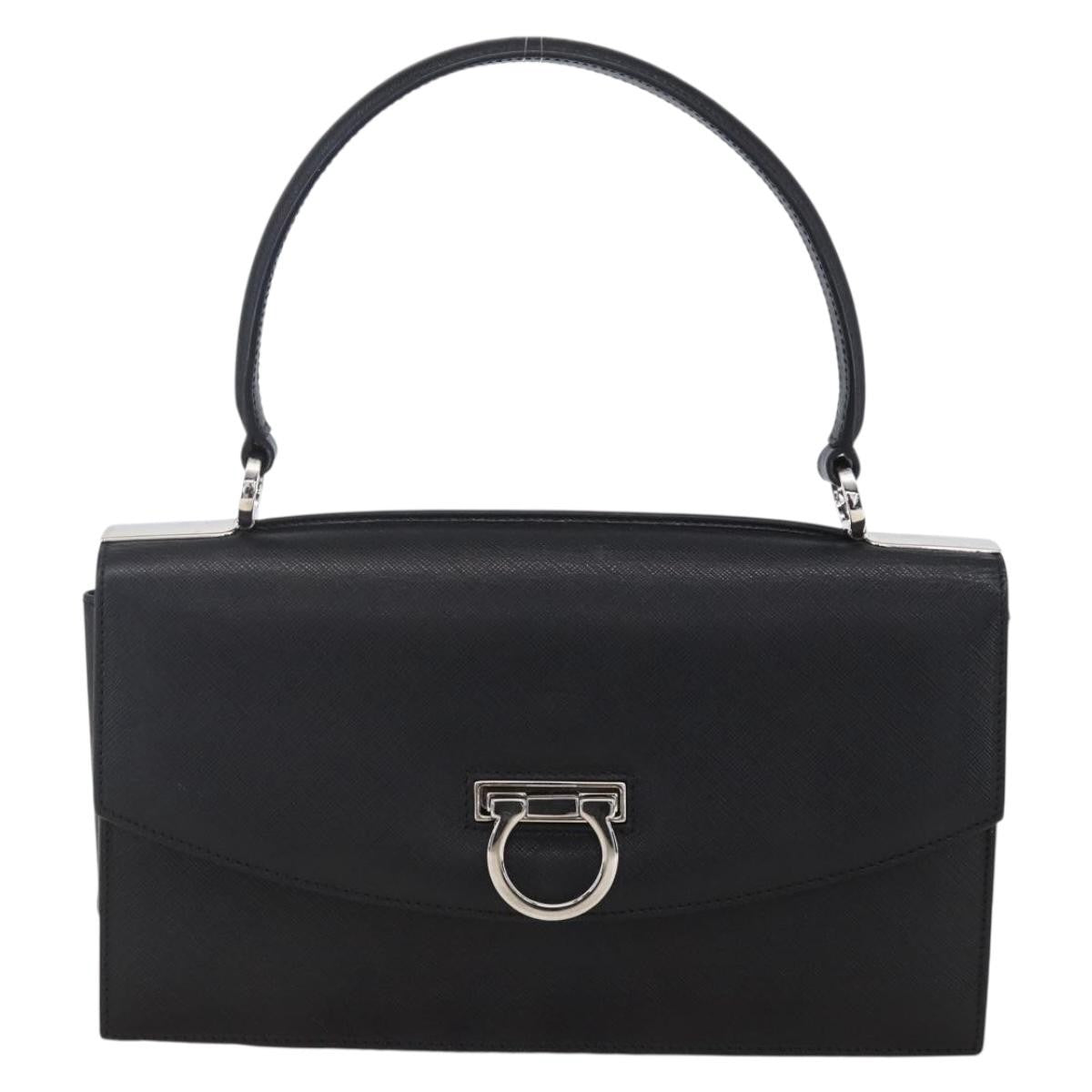 Salvatore Ferragamo Gancini Leather Black Leather Shoulder Bag Bag (Pre-Owned)
