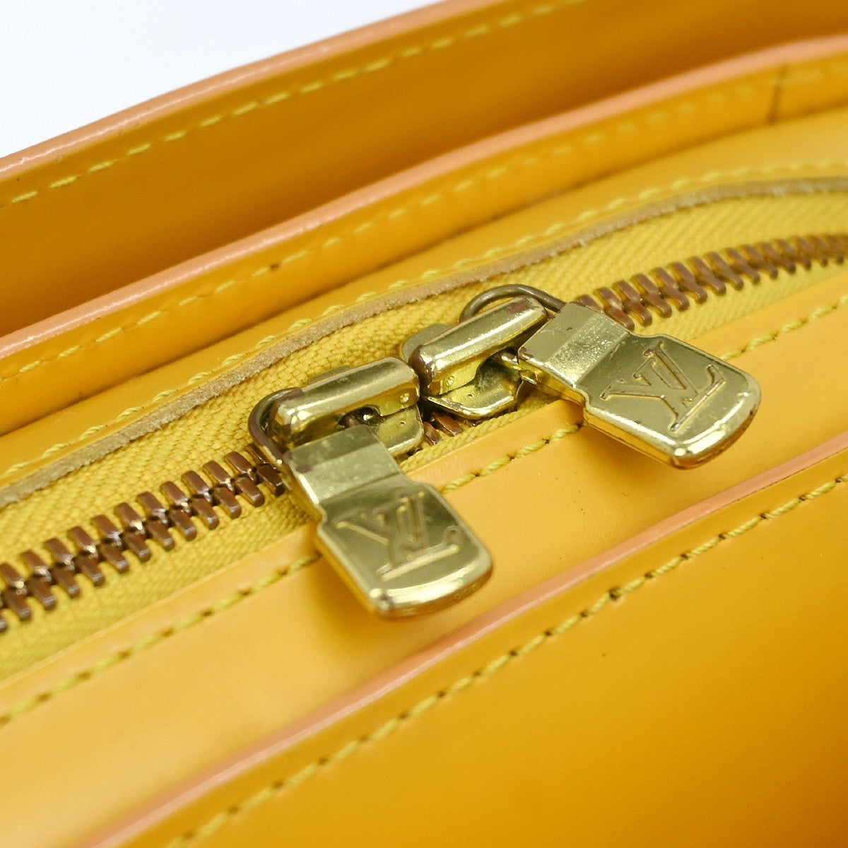 Louis Vuitton Pont Neuf Epi Leather Yellow Leather Handbag (Pre-Owned)