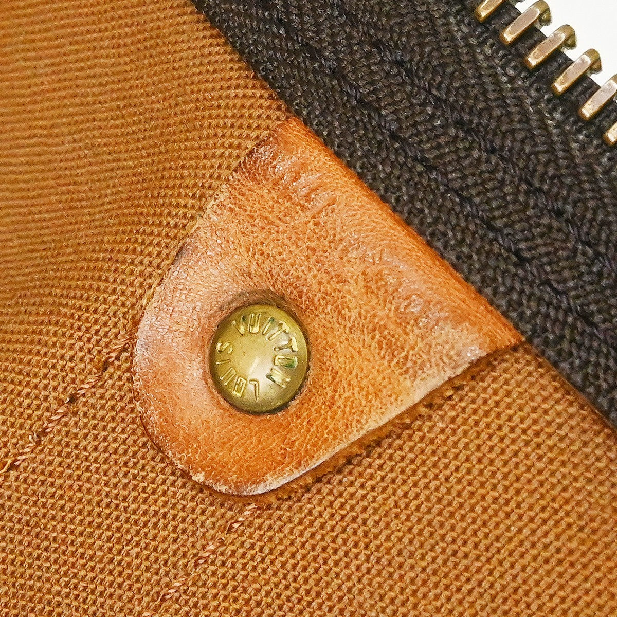 Louis Vuitton Keepall Monogram Canvas Brown Canvas Travel Bag Bag (Pre-Owned)