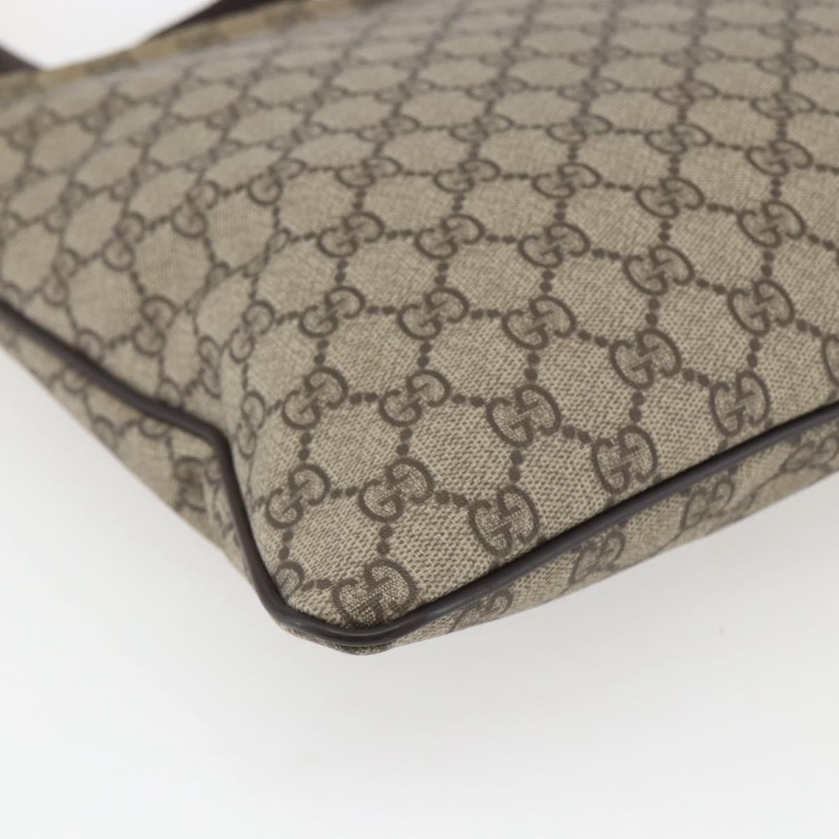 Gucci Zip Top Messenger Gg Coated Canvas Beige Canvas Shoulder Bag Bag (Pre-Owned)