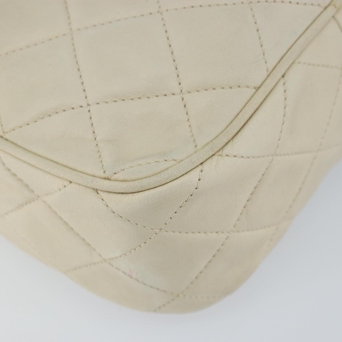 Chanel Vintage Front Pocket Camera Quilted Lambskin Beige Leather Shoulder Bag Bag (Pre-Owned)