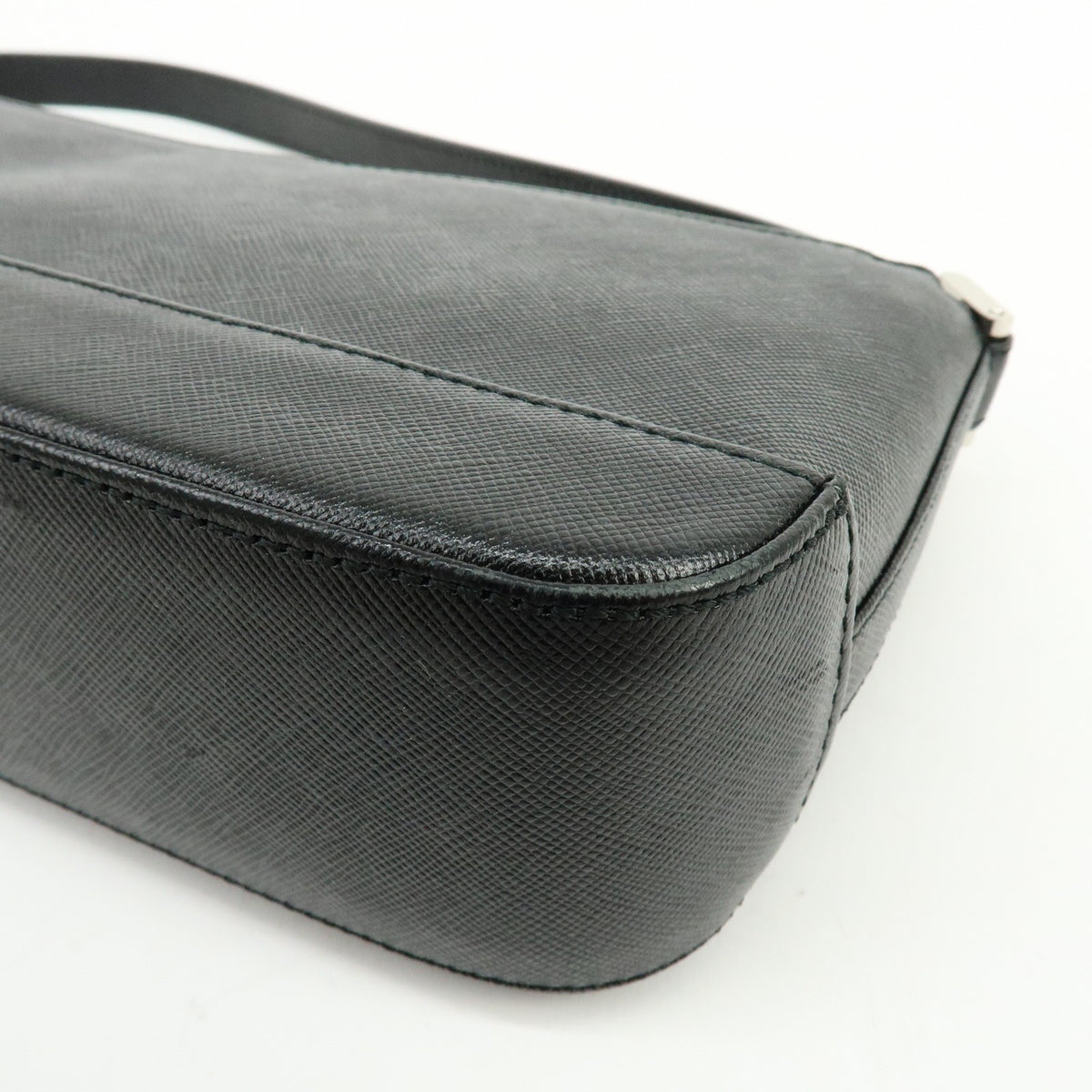 Burberry Shoulder Bag Leather Black Leather Shoulder Bag Bag (Pre-Owned)
