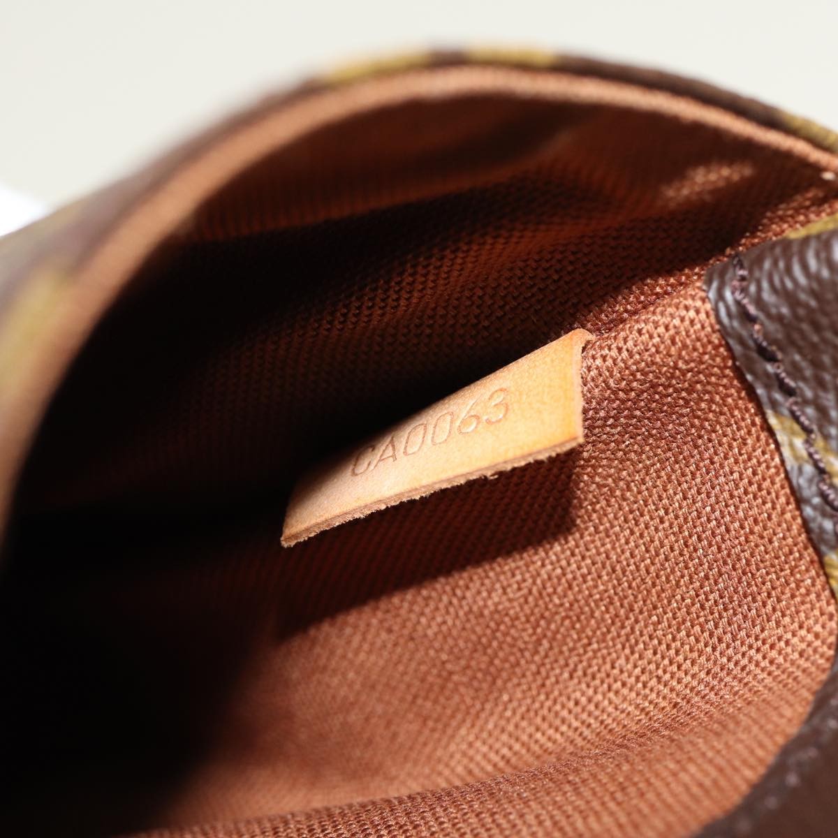 Louis Vuitton Pochette Gange Monogram Canvas Brown Canvas Clutche & Pouche Bag (Pre-Owned)