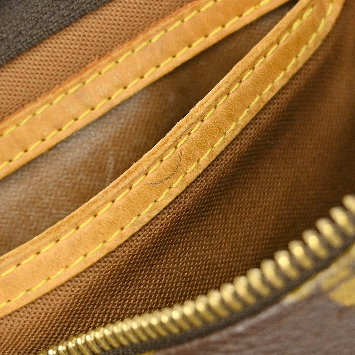 Louis Vuitton Speedy Monogram Canvas Brown Canvas Handbag (Pre-Owned)