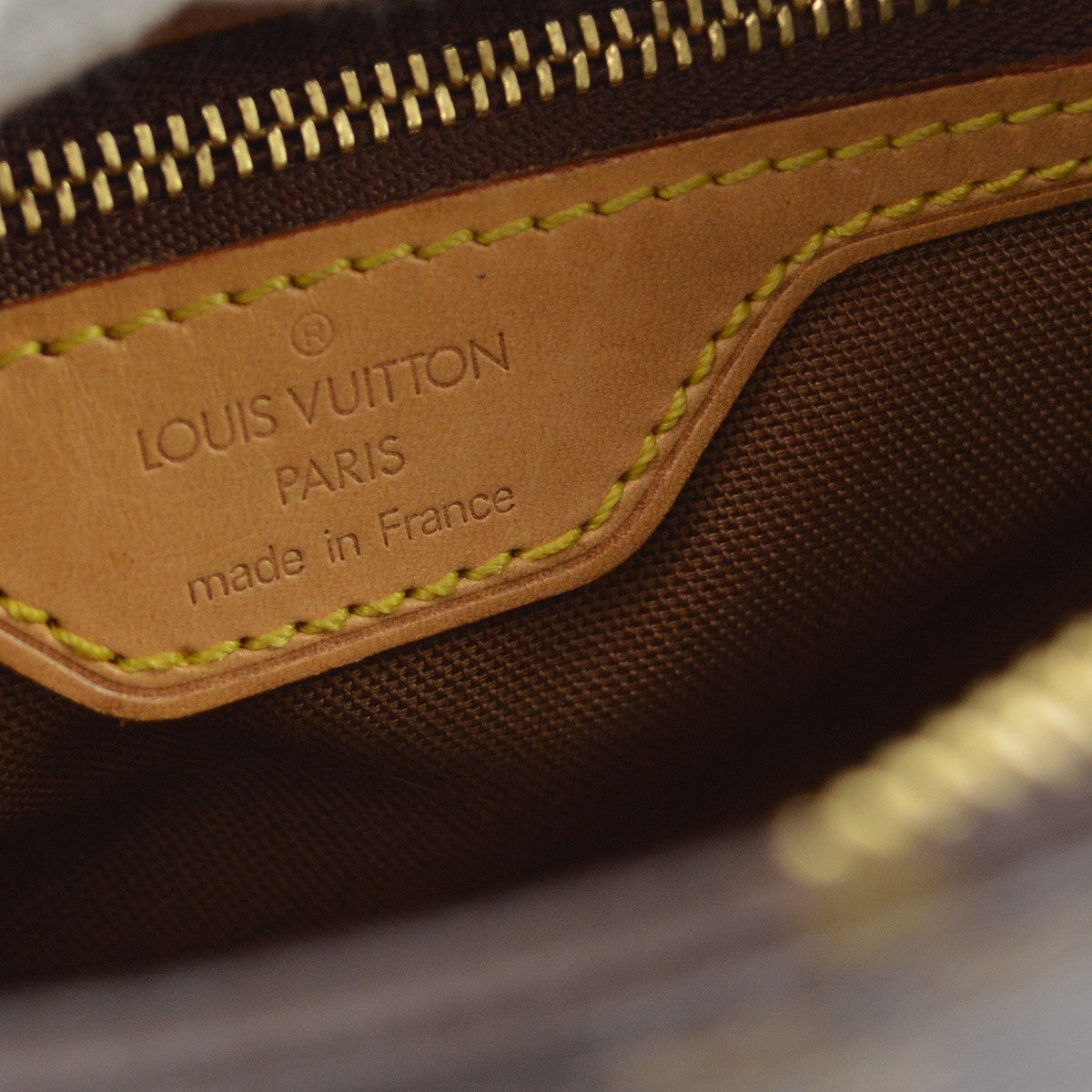 Louis Vuitton Trotteur Monogram Canvas Brown Canvas Handbag (Pre-Owned)