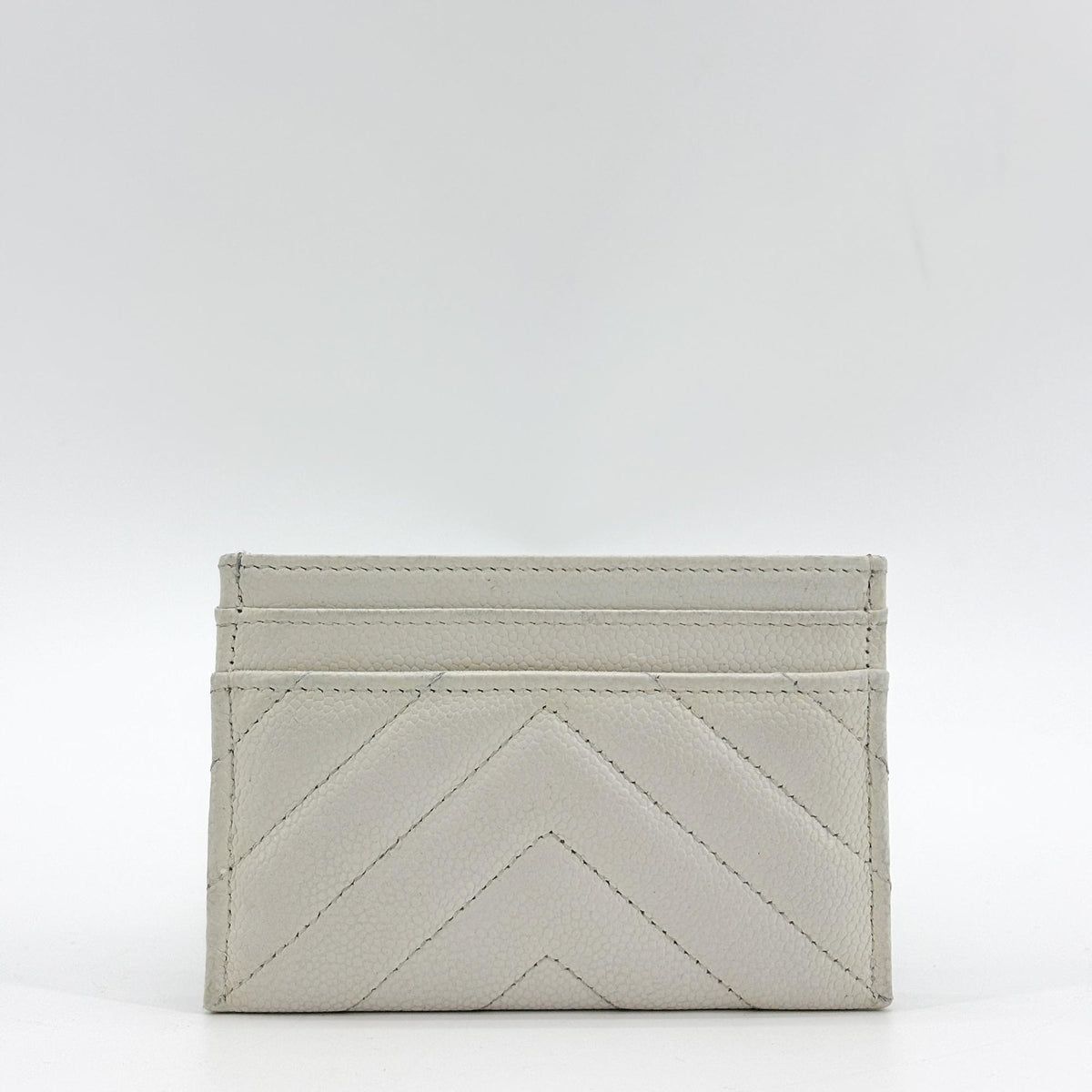 Chanel Boy Card Holder Chevron Caviar White Leather Card Holders Accessory (Pre-Owned)