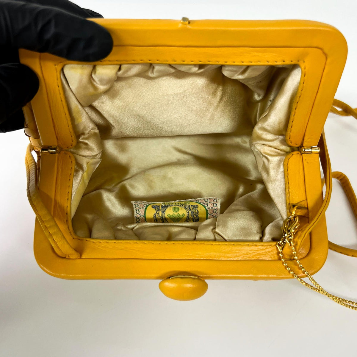 Bottega Veneta The Pouch Intrecciato Nappa Yellow Other Clutche & Pouche Bag (Pre-Owned)
