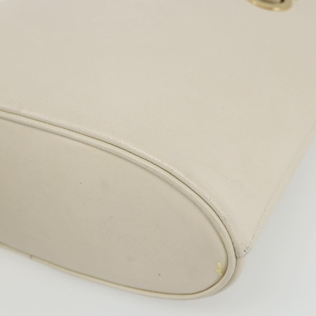 Salvatore Ferragamo Gancini Leather White Leather Handbag (Pre-Owned)