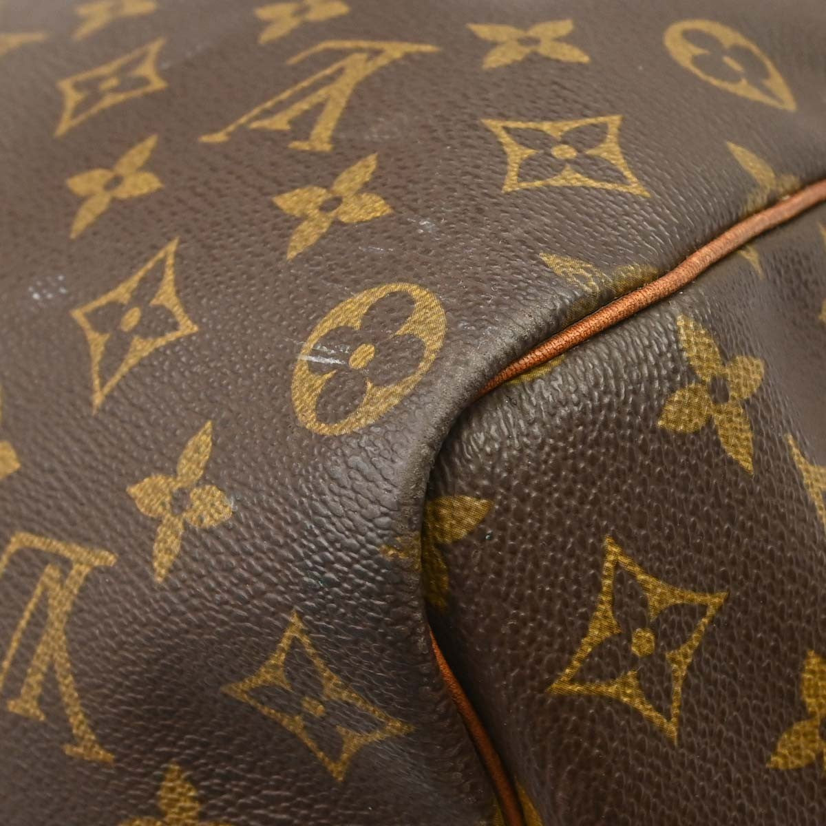 Louis Vuitton Keepall Monogram Canvas Brown Canvas Travel Bag Bag (Pre-Owned)