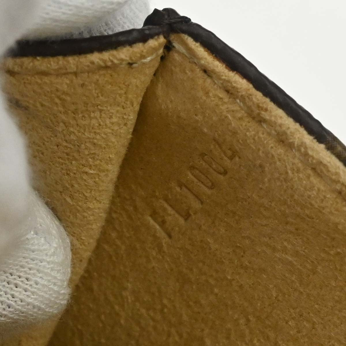 Louis Vuitton Florentine Pochette Canvas Brown Canvas Clutche & Pouche Bag (Pre-Owned)