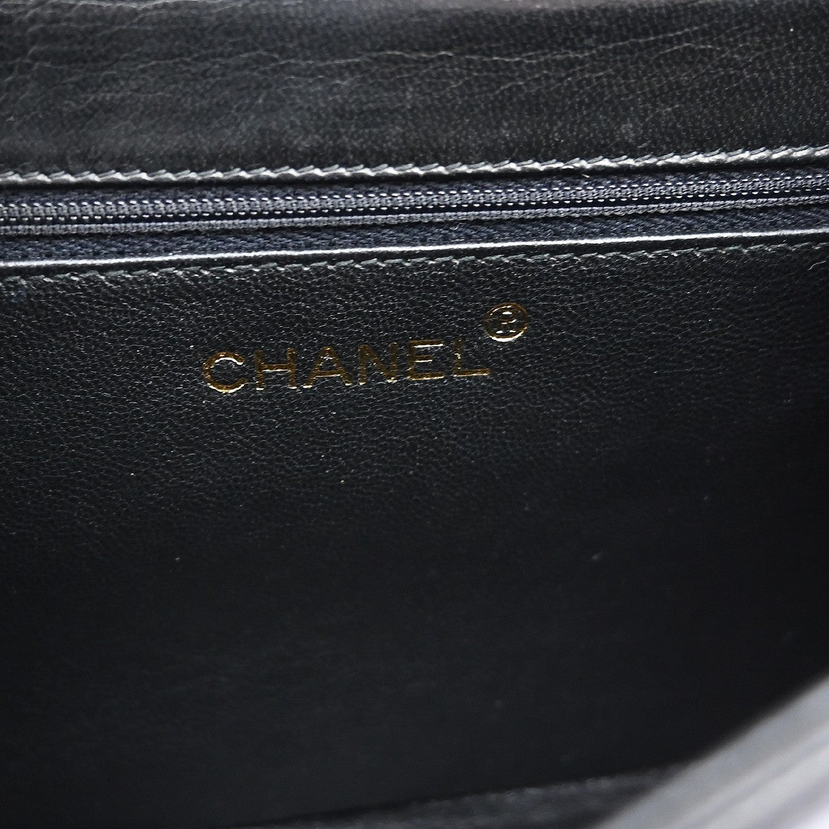 Chanel Vintage Cc Full Flap Quilted Lambskin Black Leather Shoulder Bag Bag (Pre-Owned)