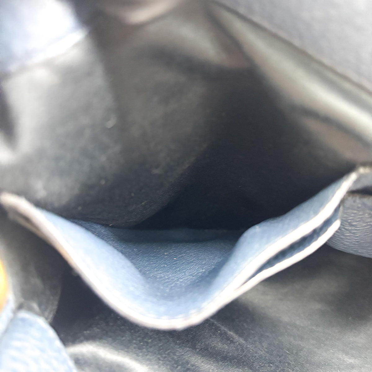 Miu Miu Phenix Convertible Leather Navy Leather Tote Bag Bag (Pre-Owned)