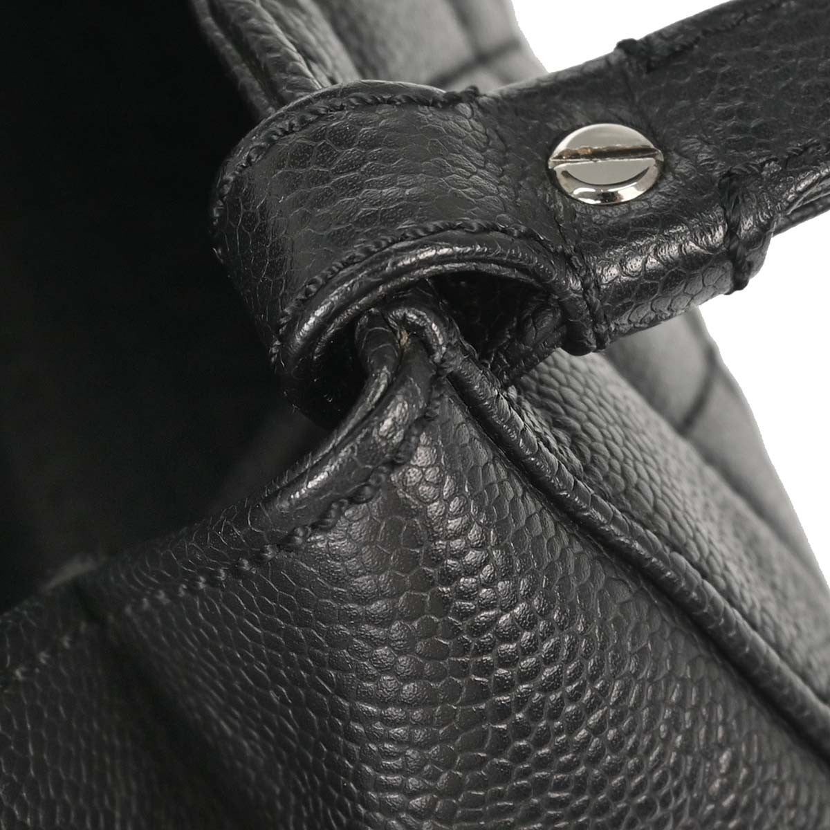 Chanel Mademoiselle Lock Quilted Caviar Black Leather Shoulder Bag Bag (Pre-Owned)