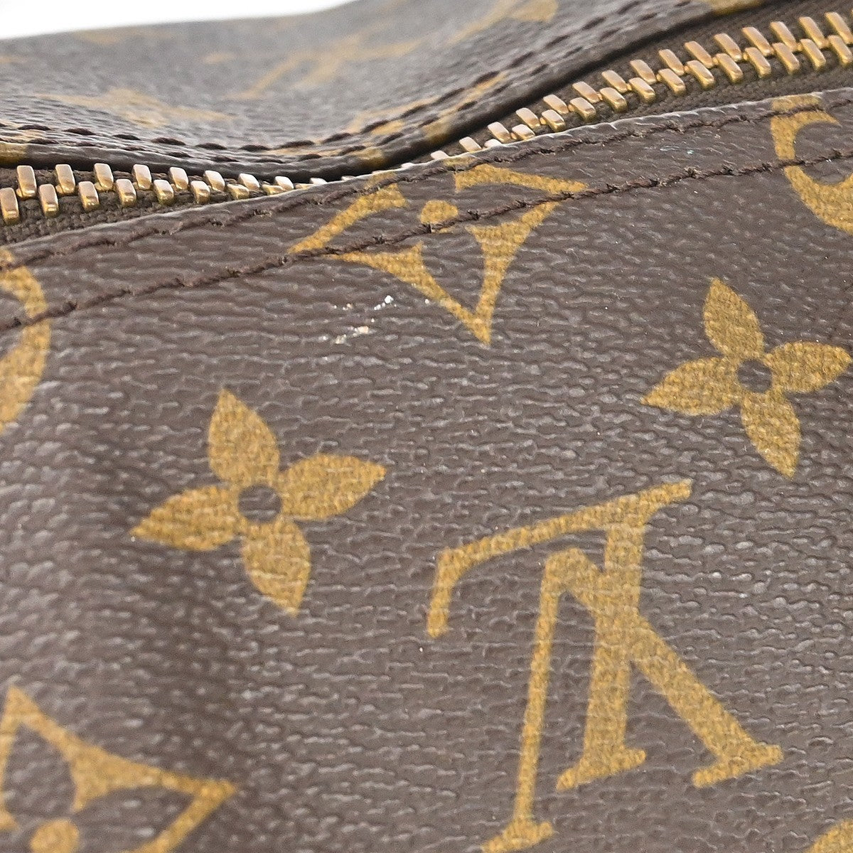 Louis Vuitton Keepall Monogram Canvas Brown Canvas Travel Bag Bag (Pre-Owned)