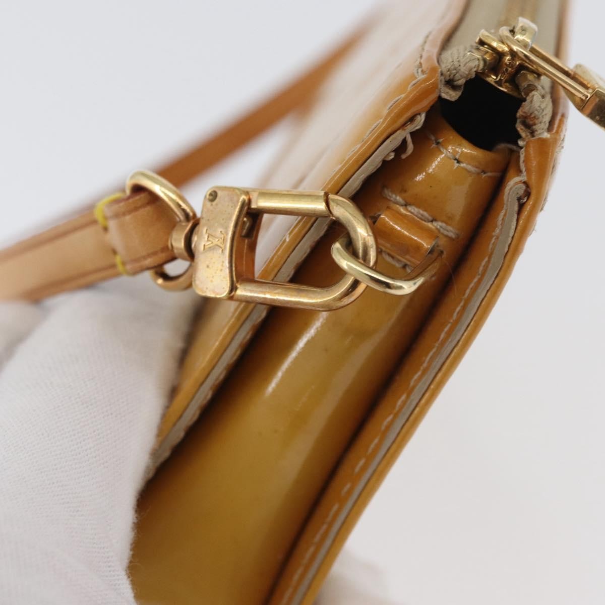 Louis Vuitton Lexington Pochette Monogram Vernis Beige Patent_Leather Clutche & Pouche Bag (Pre-Owned)